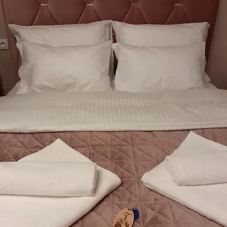 Planinski Kutak 公寓 帕莱