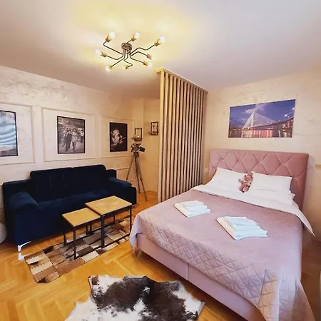 Planinski Kutak * 帕莱