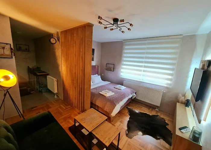 Planinski Kutak * Pale